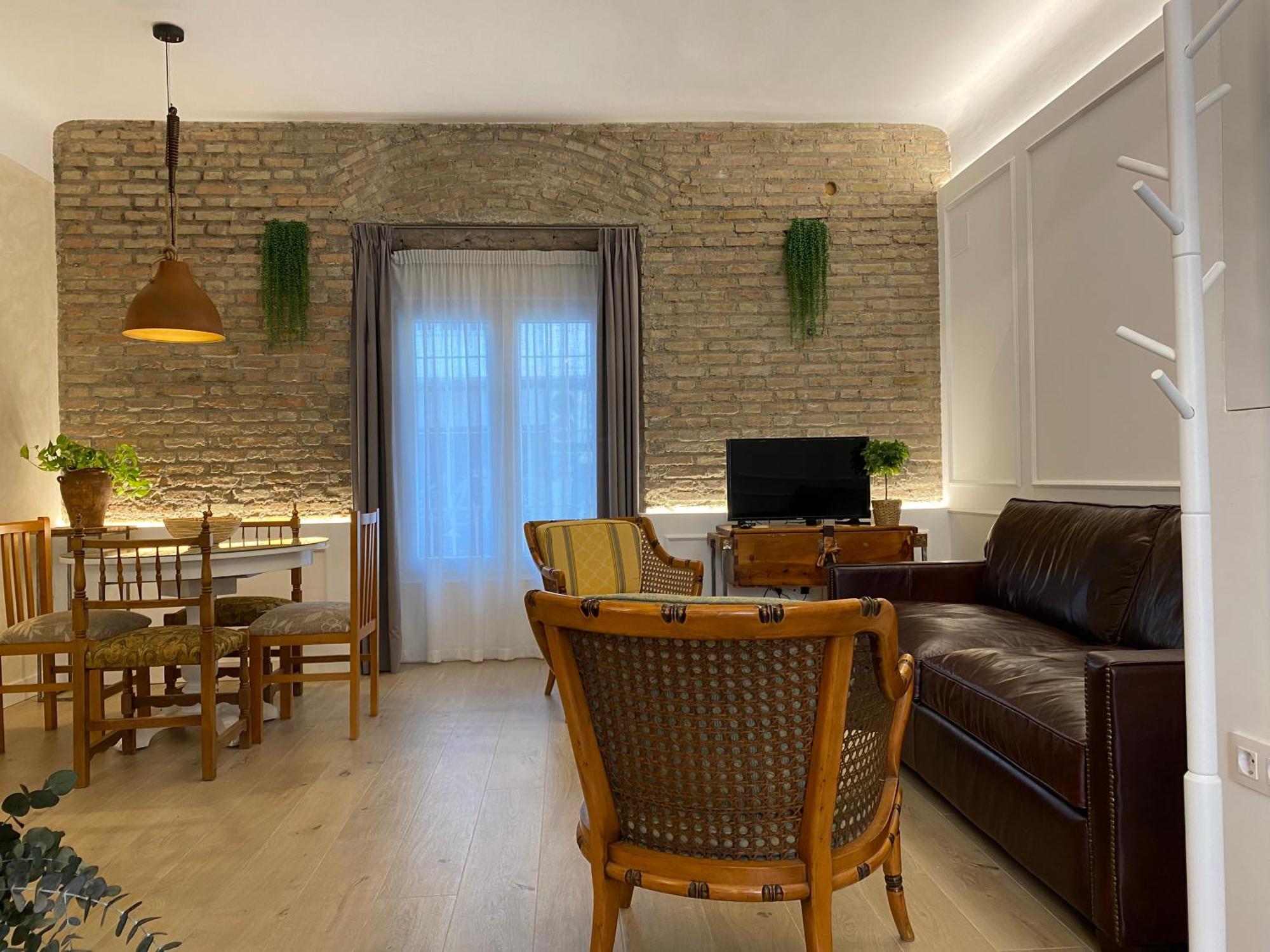 Guni Suites Ronda 格拉纳达 外观 照片